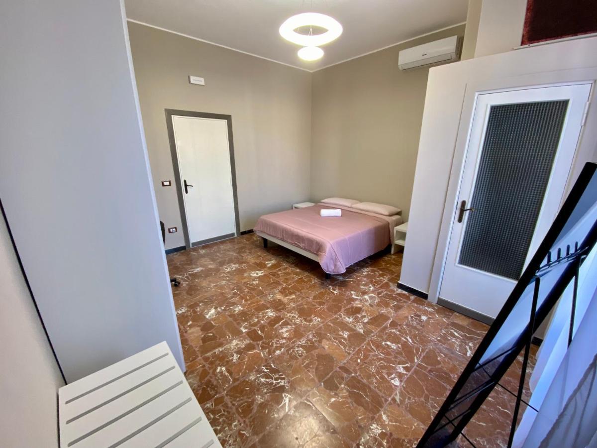 Bed and Breakfast Happy Days Террачина Экстерьер фото